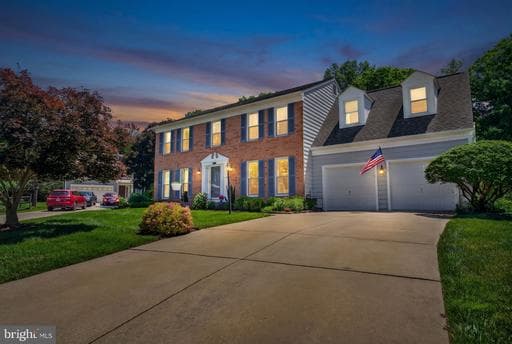 700 LELIA COURT - Photo 1