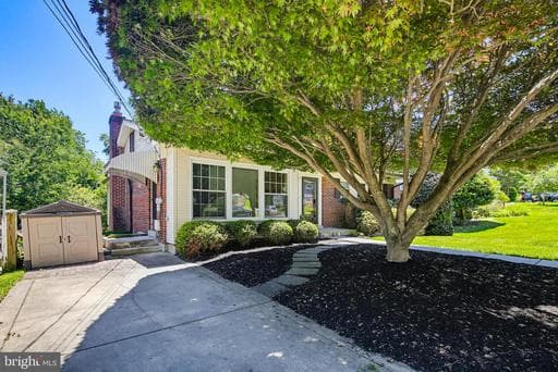 504 WATERFORD ROAD