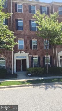 906 HALL STATION DRIVE 202