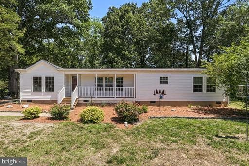 3301 STRATFORD STREET - Photo 1