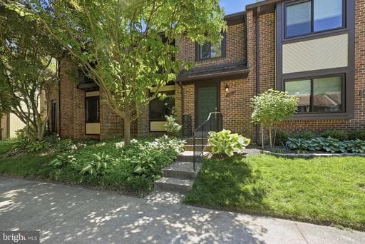 5826 JACKSONS OAK COURT - Photo 1