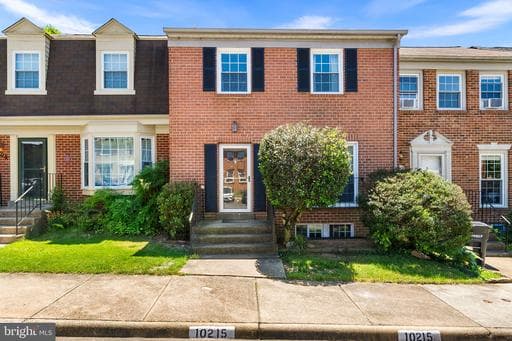 10215 Provincetown Ct, Fairfax, VA 22032-3517, United States - Photo 1