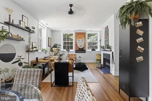 410 5th St NE, Washington, DC 20002-5253, United States - Photo 1