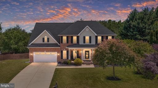 126 WICKHAM TERRACE - Photo 1