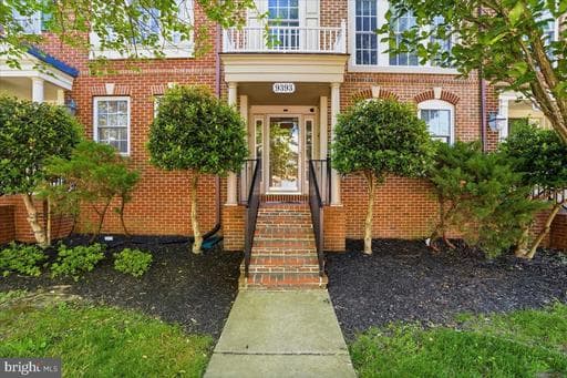 9393 PENROSE STREET - Photo 1