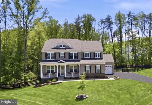 8678 SYCAMORE SPRINGS WAY - Photo 1