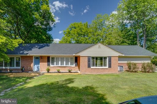 3401 DOGWOOD DRIVE - Photo 1