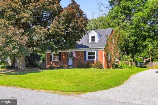 10319 GREENTOP ROAD - Photo 1