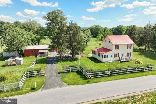 4715 RUGGLES ROAD - Photo 1