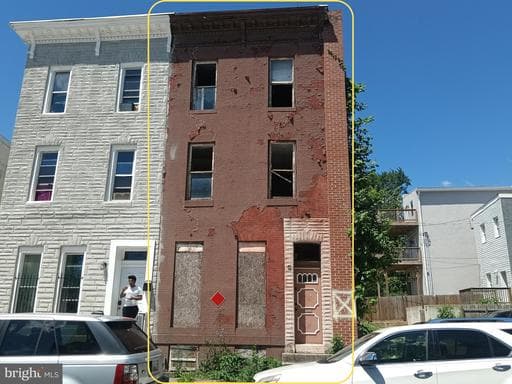 530 N STRICKER STREET - Photo 1