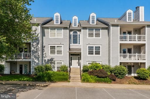 12221 Eagles Nest Ct, Germantown, MD 20874-2574, United States - Photo 1