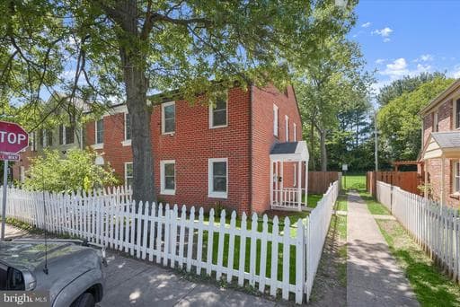 9764 BRAGG LANE - Photo 1