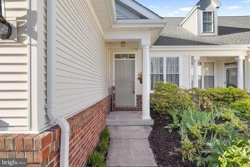 13703 Currant Loop, Gainesville, VA 20155-3031, United States - Photo 1