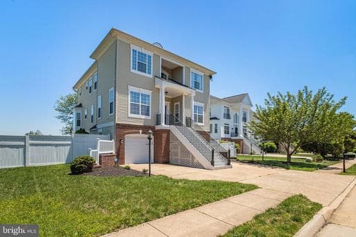 9205 HAINES DRIVE - Photo 1