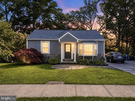4106 Fern St, Fairfax, VA 22030-5212, United States - Photo 1