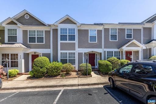 996 RIVER RUN DR,CHARLOTTESVILLE,VA,22901,ALBEMARLE