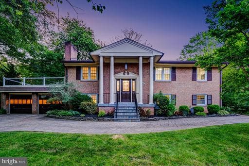 5227 GRINNELL STREET - Photo 1