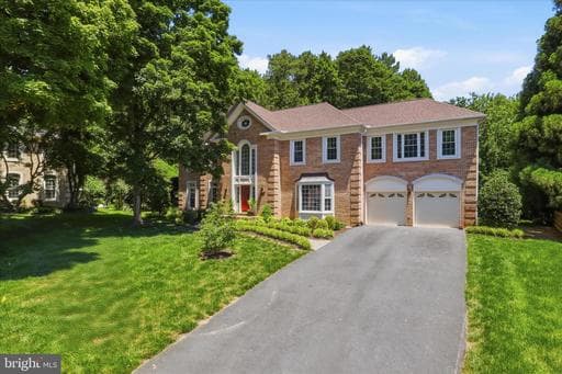 9114 OAK CHASE COURT - Photo 1
