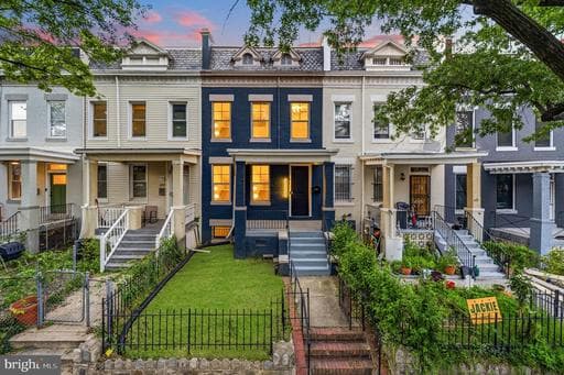 617 KEEFER PLACE