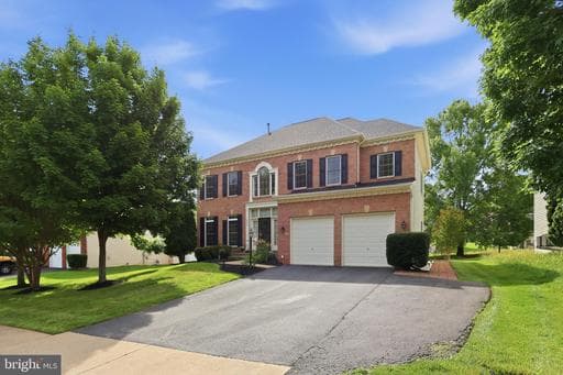 18805 HUNDRED ACRE LANE - Photo 1