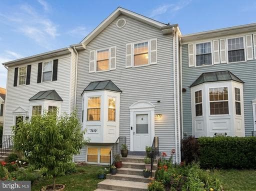 7410 FRANKFORT PLACE - Photo 1