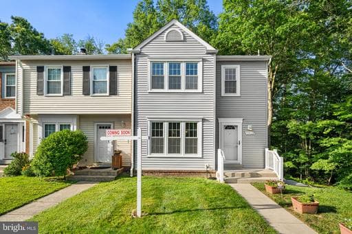 7913 PEBBLE BROOK COURT - Photo 1