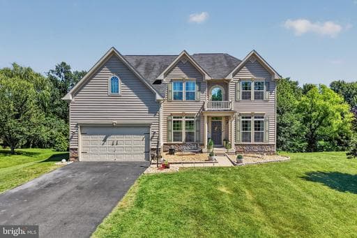 15610 GREAT BRIDGE - Photo 1