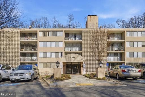 4355 IVYMOUNT COURT 37