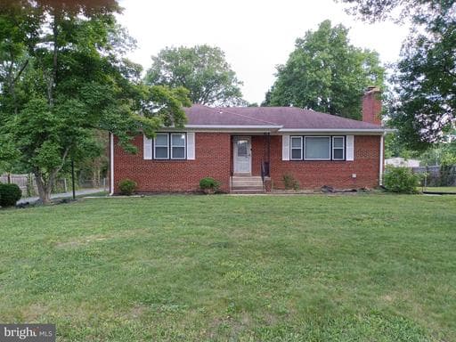 5717 CHRIS MAR AVENUE - Photo 1