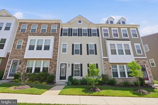 13044 JESSICA GROVE PLACE - Photo 1