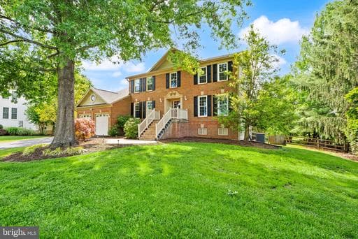 15445 MARTINS HUNDRED DRIVE - Photo 1