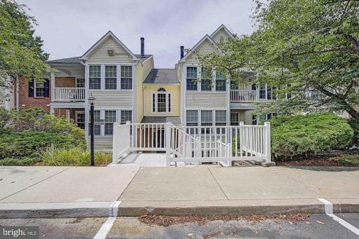 642 Southern Hills Dr, Arnold, MD 21012-2605, United States - Photo 1