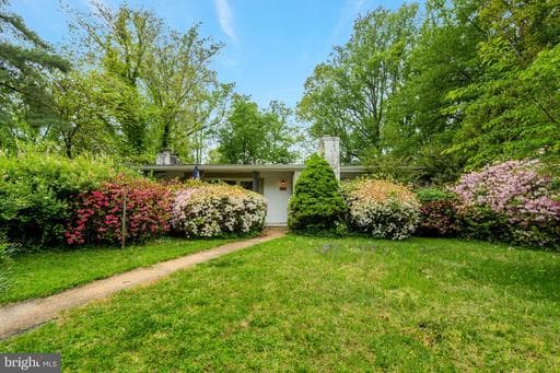 9932 FAIROAKS ROAD - Photo 1