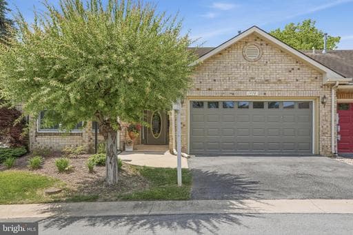 1478 LINDSAY LANE - Photo 1