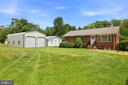 9467 EVERONA ROAD - Photo 1