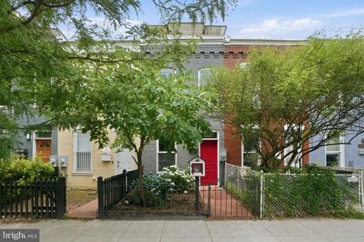 1521 INDEPENDENCE AVENUE