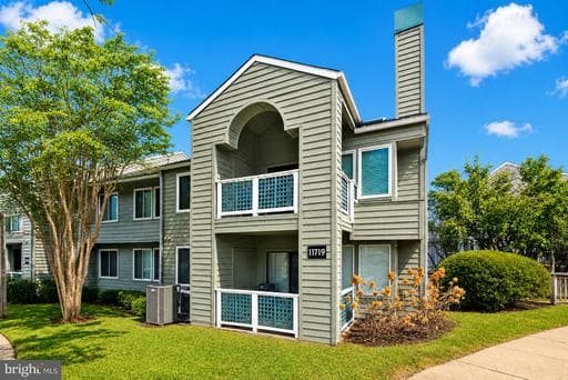 11719 SUMMERCHASE CIRCLE