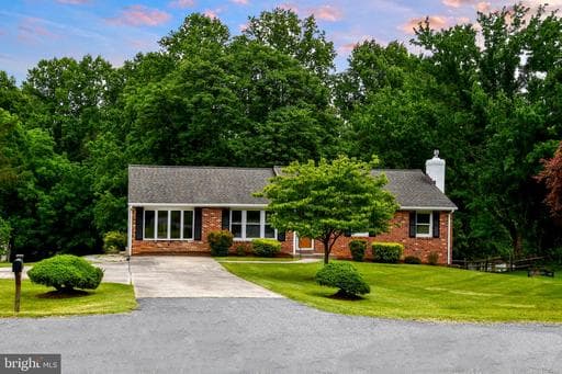 24909 WOODFIELD SCHOOL ROAD