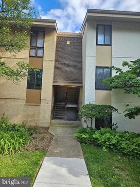 3 HAMILL ROAD 3C