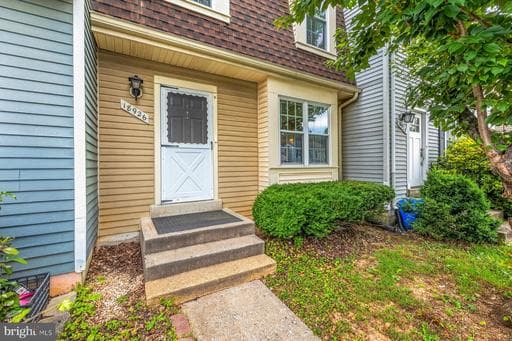 18926 BIRDSEYE DRIVE - Photo 1
