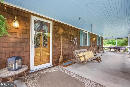 2721 ROBERT ARTHUR ROAD - Photo 1