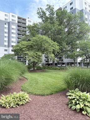 7333 NEW HAMPSHIRE AVENUE 416 S - Photo 1