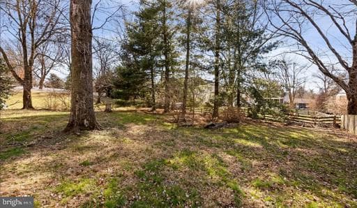 7923 LEWINSVILLE - Photo 1