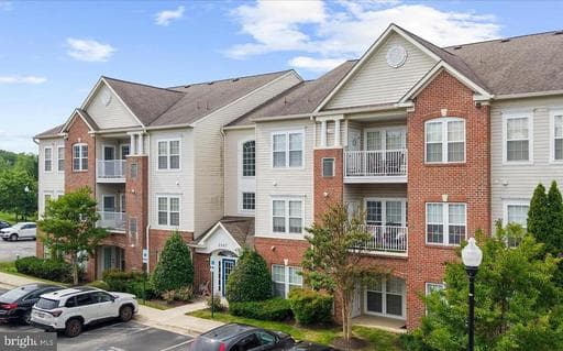 2507 AMBER ORCHARD COURT 202 - Photo 1