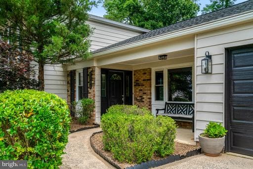 4334 STREAM BED WAY