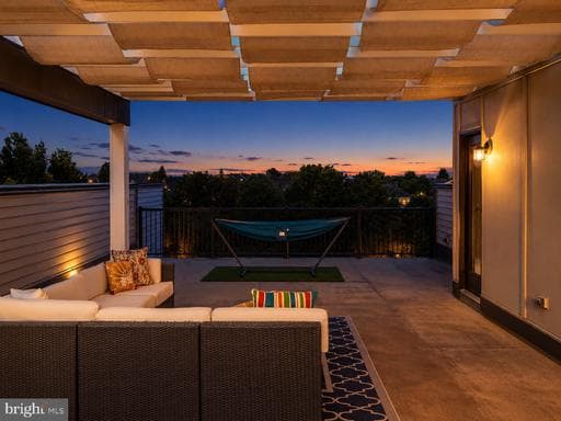 23072 SULLIVANS COVE SQUARE - Photo 1