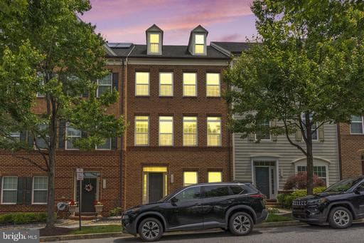 7734 WATER STREET - Photo 1