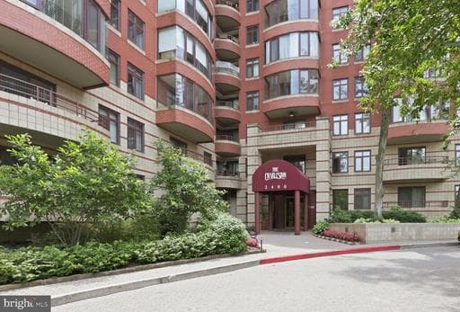 2400 CLARENDON BOULEVARD 815