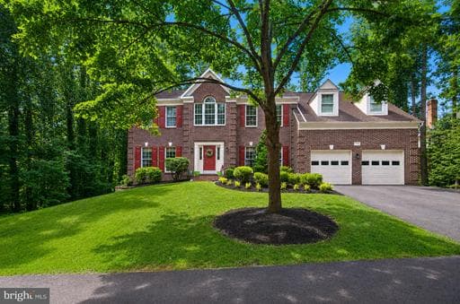 7919 Bracksford Ct, Fairfax Station, VA 22039-3164, United States - Photo 1