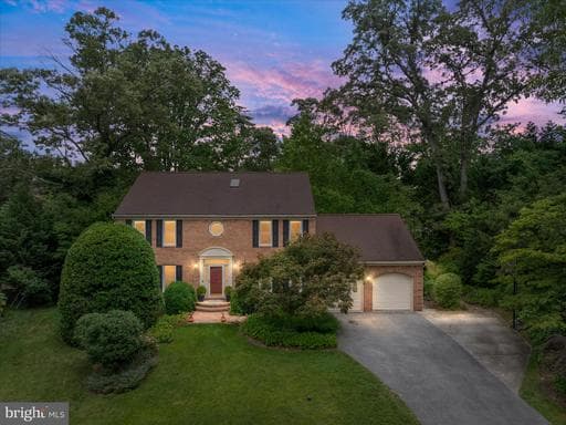 8391 VINELAND COURT - Photo 1